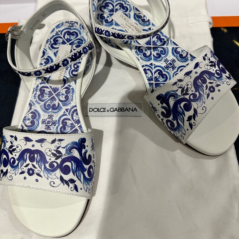 New Dolce & Gabbana Girls Sandals - Size 31 EU